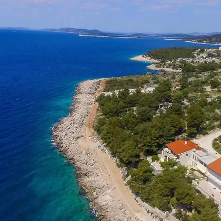 Anni * Primošten