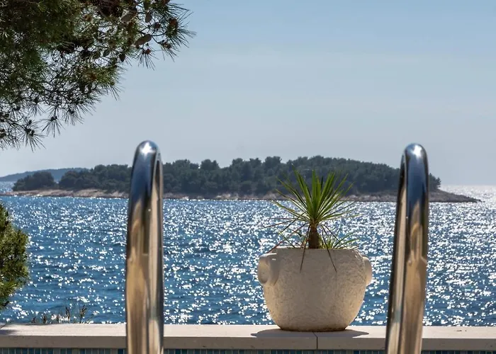 Anni Βίλα Primošten